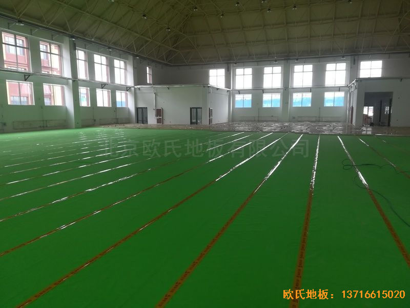 山东济南历城区小学体育木地板安装案例