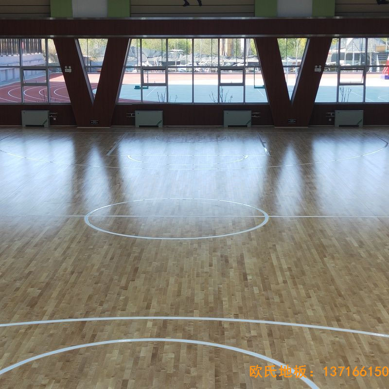 山西晋中榆次王湖小学体育木地板铺设案例