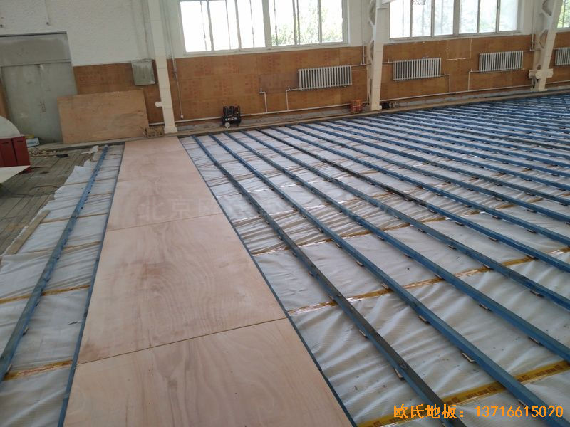内蒙古呼和浩特赛罕区师范大学体育学院训练馆运动木地板安装案例