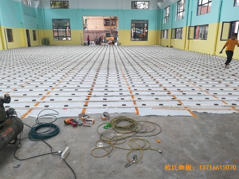 郑州中原区酷康篮球馆运动木地板施工案例