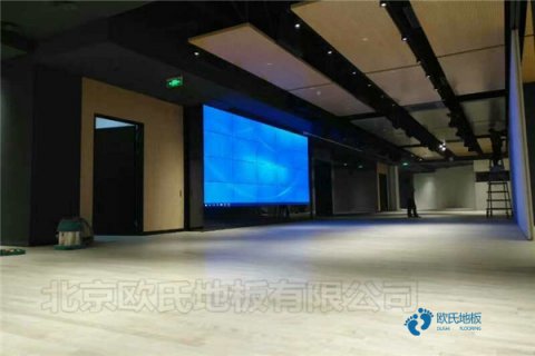 体育木地板日常得注意这些事