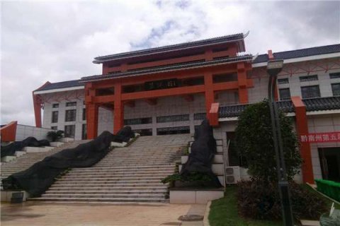 哪里有专业体育场木地板
