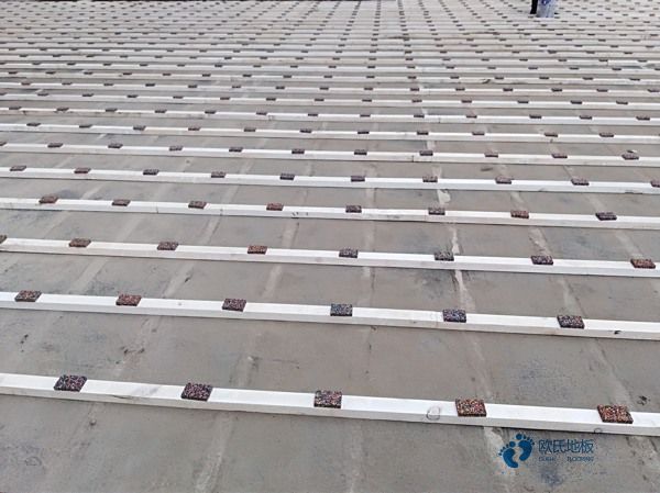 板式龙骨运动场馆地板厂家报价