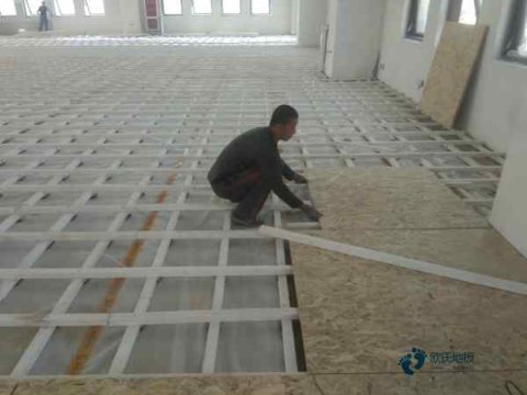 枫桦木体育场地木地板厂家报价