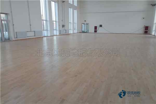 学校篮球场馆地板承接