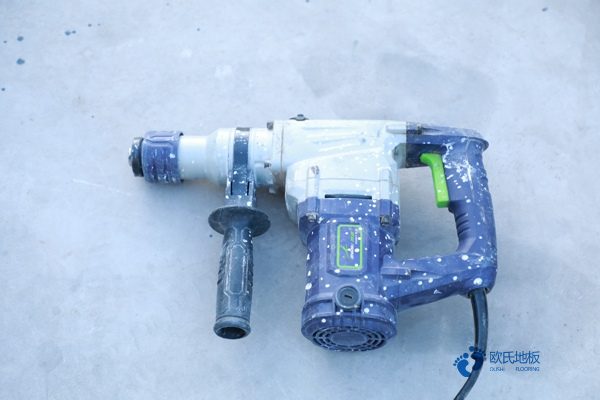 体育运动地板每平方价格