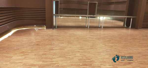 知名运动体育地板施工方案