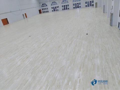 那有体育场地板较好的品牌