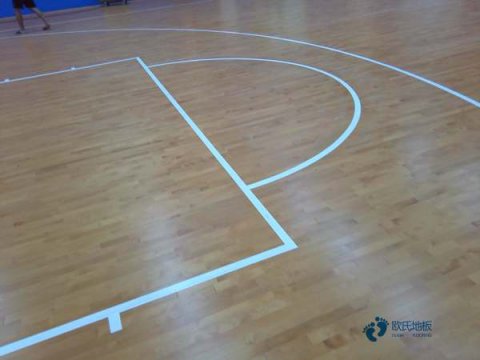 学校篮球馆地板一般多厚