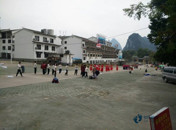 体育木地板较低价格