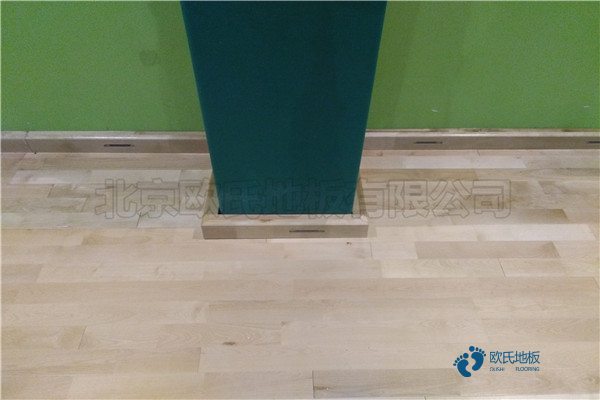单层龙骨运动篮球木地板价位