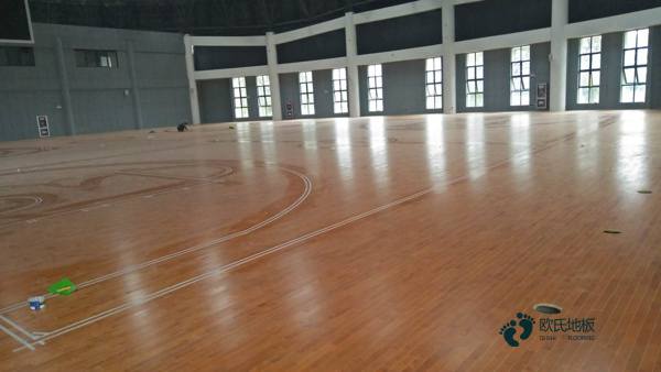 双层龙骨运动篮球木地板报价单