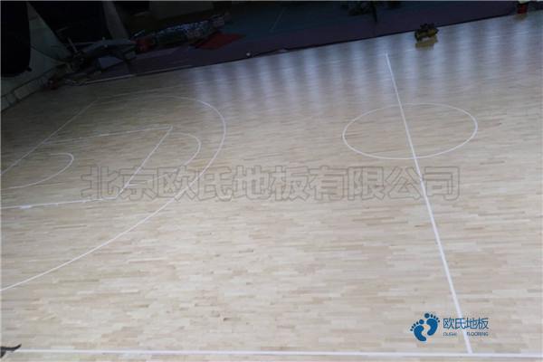 双层龙骨运动篮球木地板价格是多少