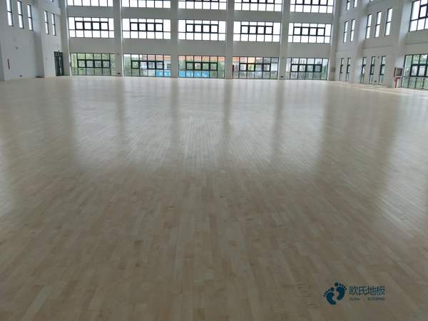 专用运动篮球木地板价格便宜