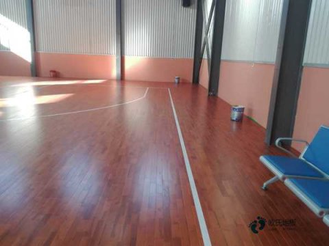 双龙骨运动篮球木地板价格低