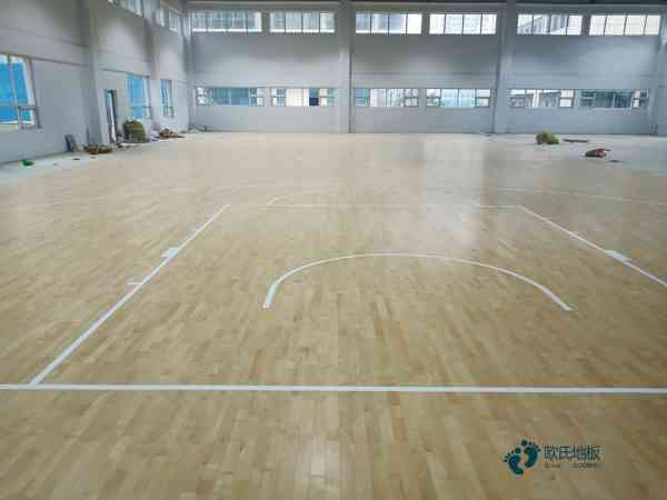 质量好运动篮球木地板施工价格