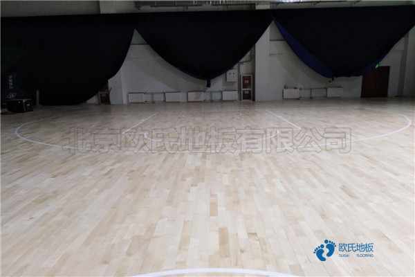 双层龙骨运动篮球木地板价格行情