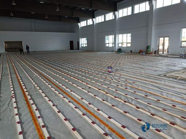 质量好运动篮球木地板报价