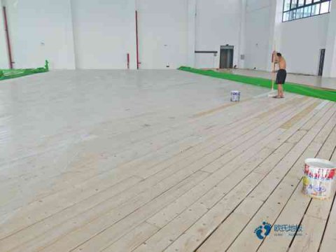 哪有运动篮球木地板多少钱一平方米