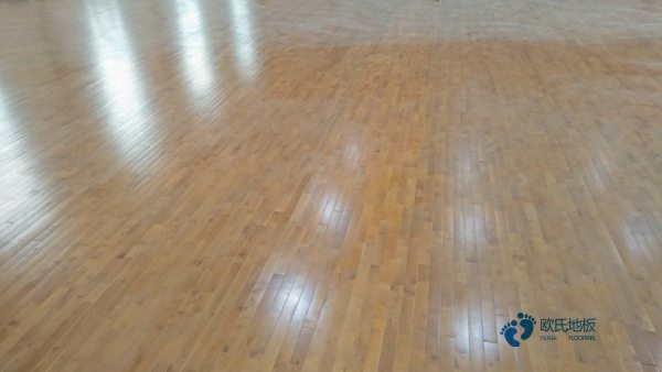双龙骨运动篮球木地板施工价格