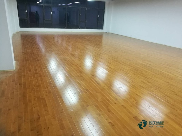 销售运动篮球木地板施工价格