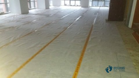 单龙骨运动篮球木地板报价单