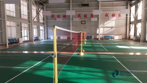 供应运动篮球木地板更便宜的多少钱一平方米