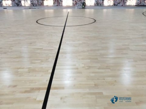 哪里有运动篮球木地板价格多少钱