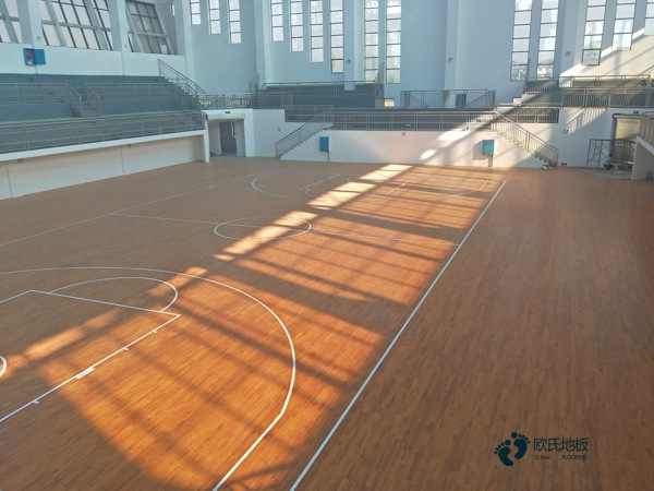 体育篮球木地板生产厂1
