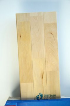 篮球场馆地板价格是多少