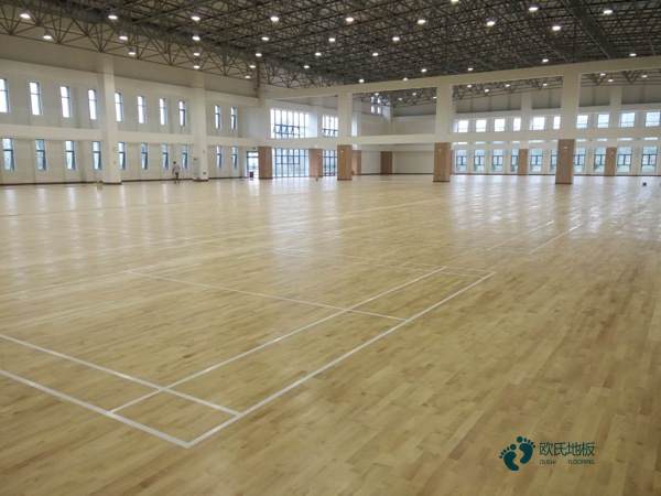 实木体育馆地板使用久了会怎么样2