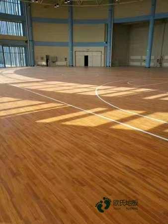 中学运动馆地板施工工艺2