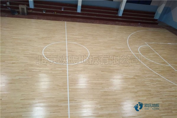 国产篮球场地板施工步骤2