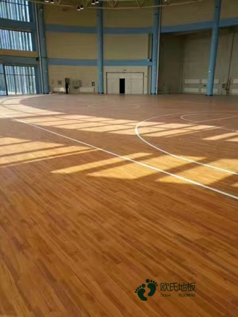 学校篮球木地板摩擦系数3