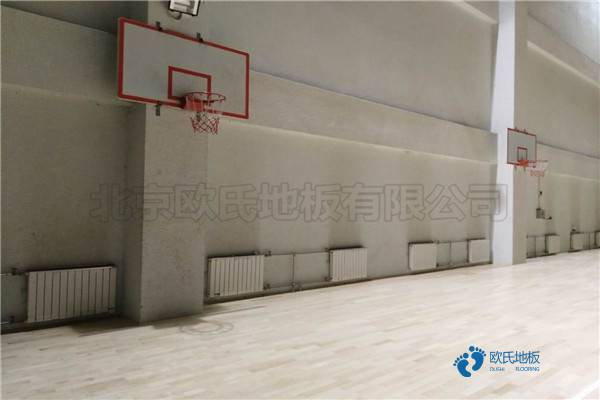 购买运动篮球木地板品牌哪个好3