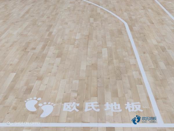 实木篮球场地地板报价2