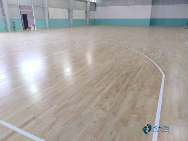 枫桦木篮球馆木地板排行3