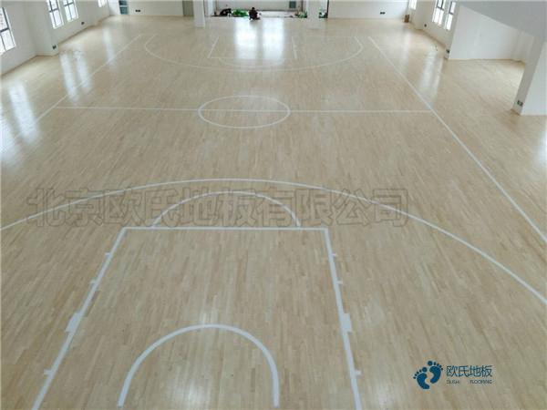 校园篮球运动木地板施工方案1