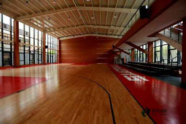 学校篮球场馆木地板能用多少年2