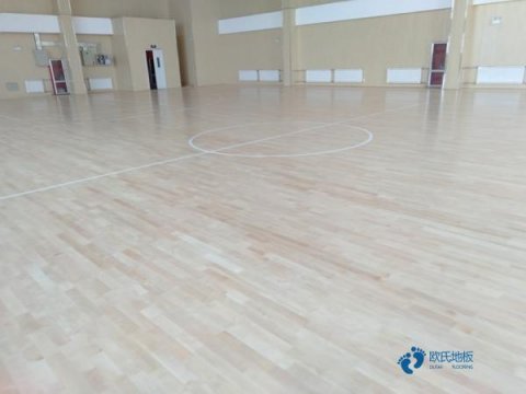 实木篮球场木地板保养方法