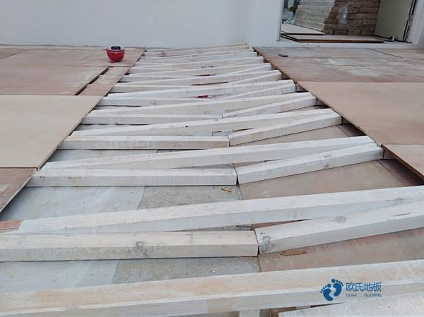 20厚篮球场馆木地板什么牌子好3